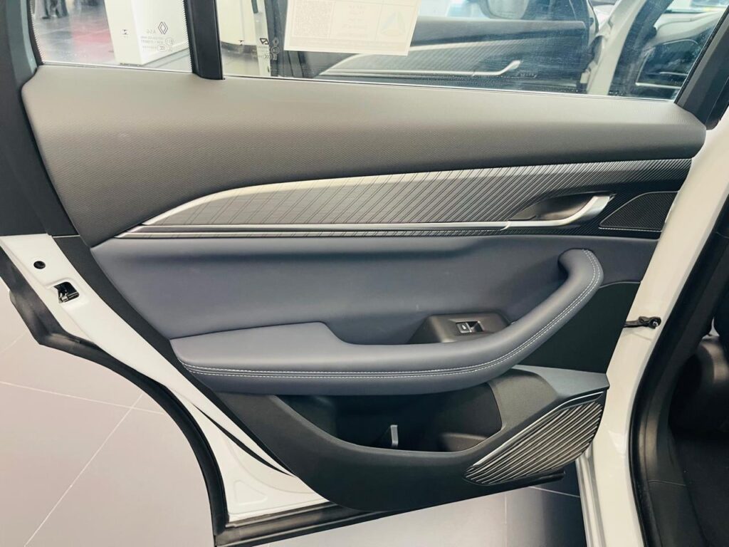 ديكور رينو كوليوس