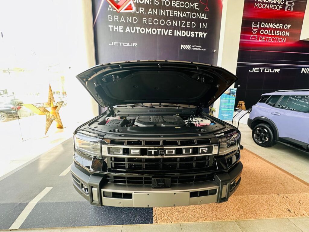 محرك جيتور G700