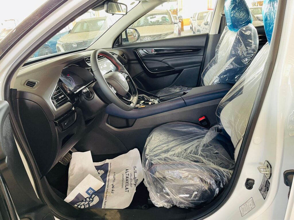 عجلة القيادة دونج فينج AX7 ماخ