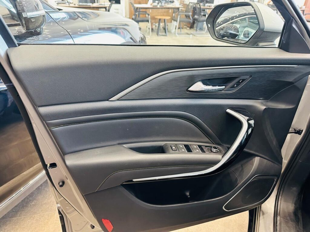 ابواب بيستون T77 برو